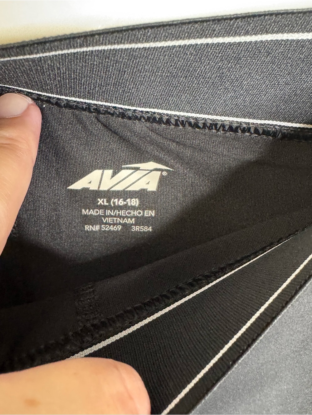Avia NWT Black Athletic Skort with White Waistband Trim - Picture 5 of 6